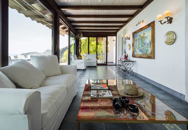 Villa a Letojanni - Villa esclusiva con piscina a Taormina, Sicily - 8 pax Villa a Letojanni - Villa esclusiva con piscina a Taormina, Sicily - 8 pax
