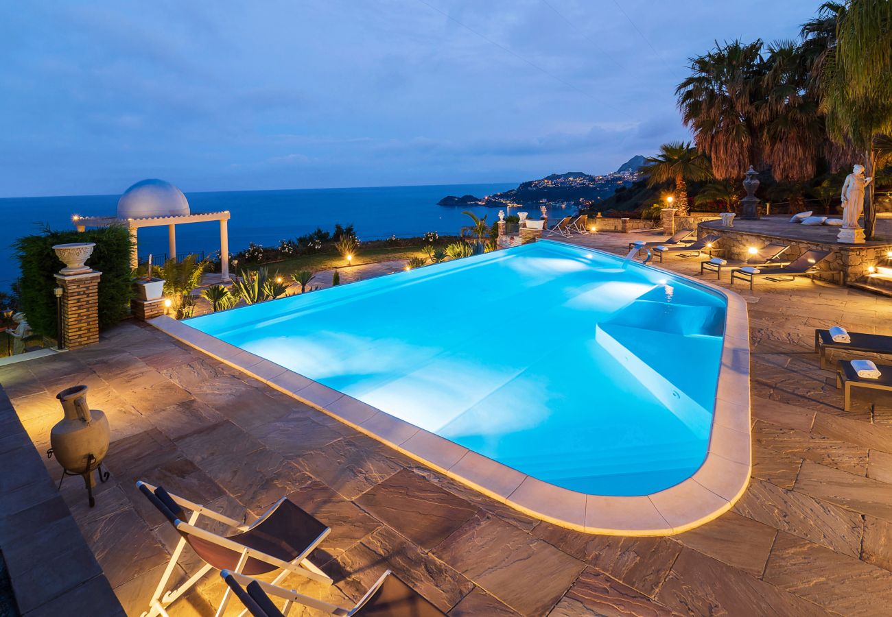Villa a Letojanni - Villa esclusiva con piscina a Taormina, Sicily - 8 pax