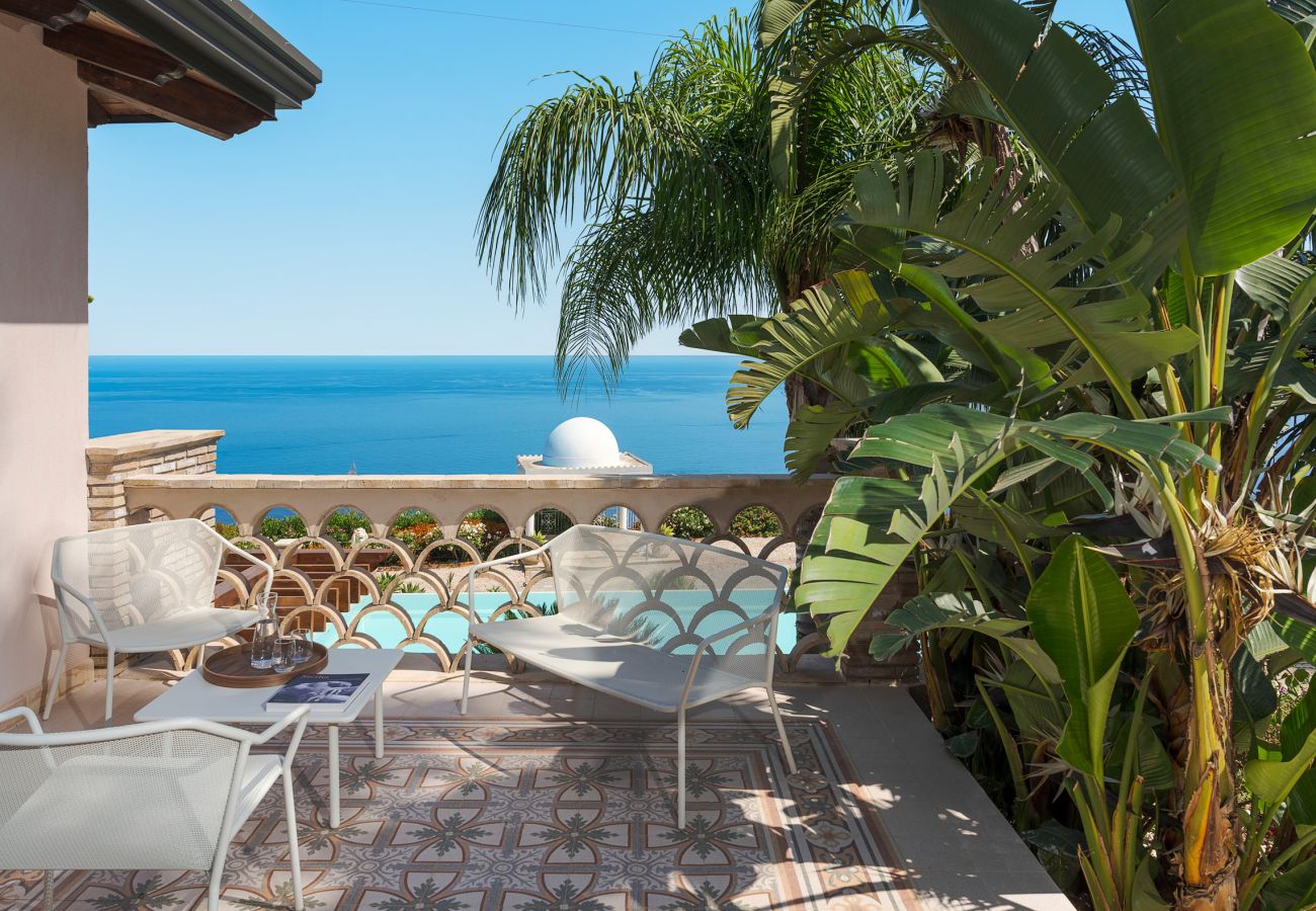 Villa a Letojanni - Villa esclusiva con piscina a Taormina, Sicily - 8 pax