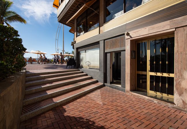 Casa a Las Palmas de Gran Canaria - Lovely balcony sea views By CanariasGetaway  Casa a Las Palmas de Gran Canaria - Lovely balcony sea views By CanariasGetaway