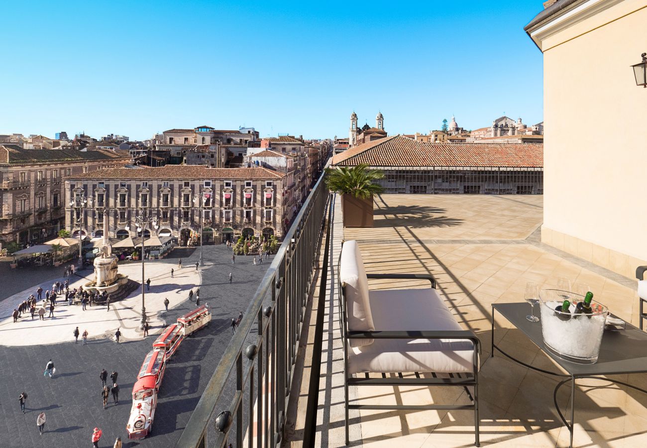 Appartamento a Catania - Lussuoso appartamento con terrazza nel cuore di Catania, Sicilia