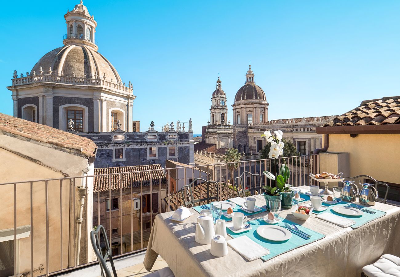 Appartamento a Catania - Lussuoso appartamento con terrazza nel cuore di Catania, Sicilia
