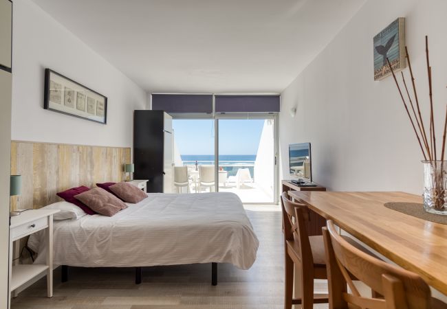Studio a Las Palmas de Gran Canaria - Great terrace sea views By CanariasGetaway  Studio a Las Palmas de Gran Canaria - Great terrace sea views By CanariasGetaway