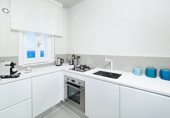 Villa a Siracusa - Villa sul mare con mini piscina a Fontane Bianche, Sicilia Villa a Siracusa - Villa sul mare con mini piscina a Fontane Bianche, Sicilia