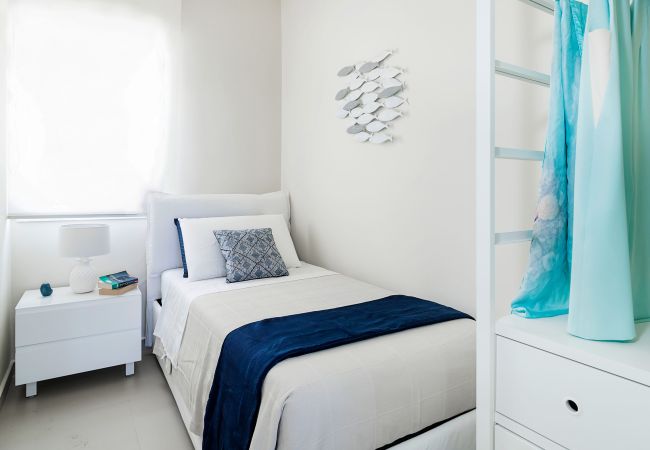 Villa a Siracusa - Villa sul mare con mini piscina a Fontane Bianche, Sicilia Villa a Siracusa - Villa sul mare con mini piscina a Fontane Bianche, Sicilia