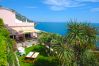 Casa a Praiano - Casale Fralisa - Meravigliosa terrazza e vasca idromassaggio vista mare Casa a Praiano - Casale Fralisa - Meravigliosa terrazza e vasca idromassaggio vista mare