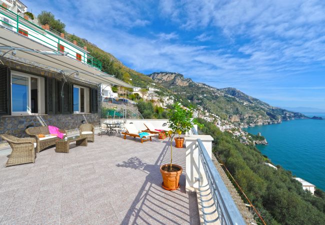 Casa a Praiano - Casa La Ulivella - Ampia terrazza sul mare