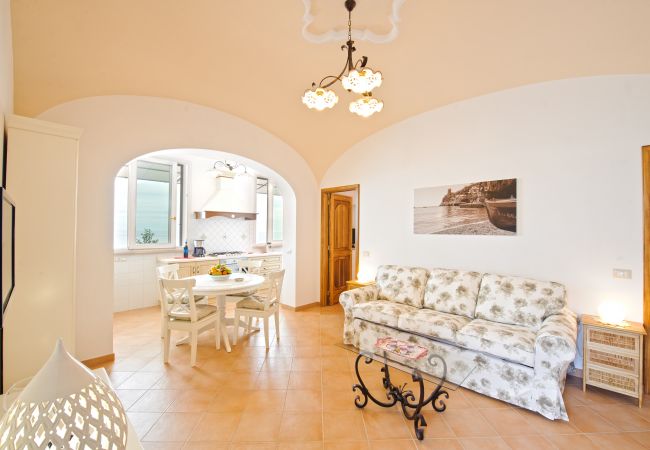 Casa a Praiano - Casa La Ulivella - Ampia terrazza sul mare Casa a Praiano - Casa La Ulivella - Ampia terrazza sul mare