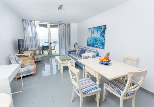 Casa a Las Palmas de Gran Canaria - Great balcony over blue sea By CanariasGetaway  Casa a Las Palmas de Gran Canaria - Great balcony over blue sea By CanariasGetaway