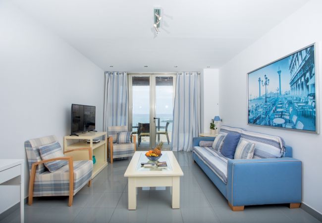 Casa a Las Palmas de Gran Canaria - Great balcony over blue sea By CanariasGetaway  Casa a Las Palmas de Gran Canaria - Great balcony over blue sea By CanariasGetaway