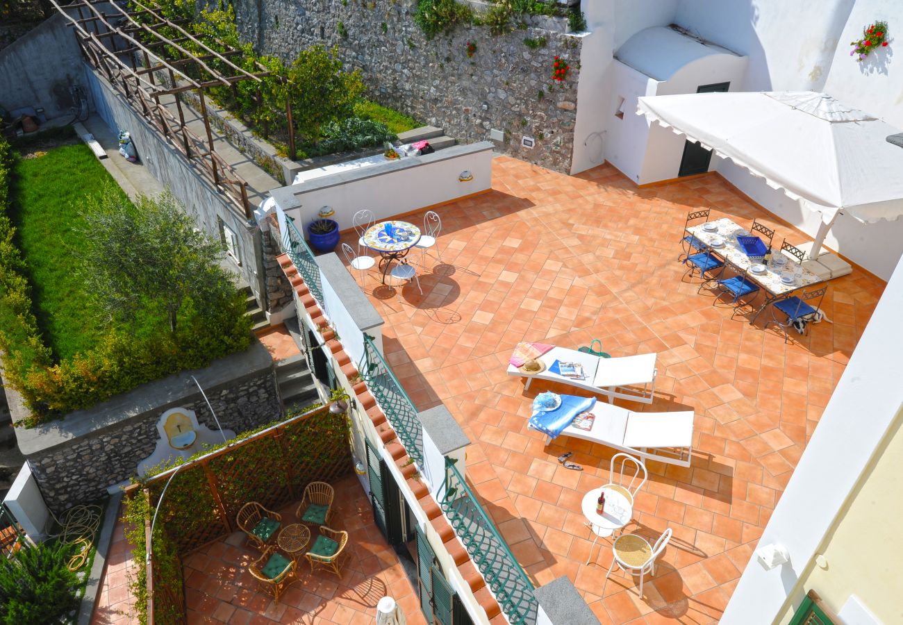 Villa a Praiano - Casa Giorgia - Villa panoramica esclusiva nel cuore di Praiano