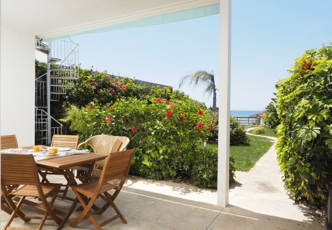 Villa a Donnalucata - Splendida villa sulla spiaggia a Donnalucata, Sicily - 8 pax Villa a Donnalucata - Splendida villa sulla spiaggia a Donnalucata, Sicily - 8 pax