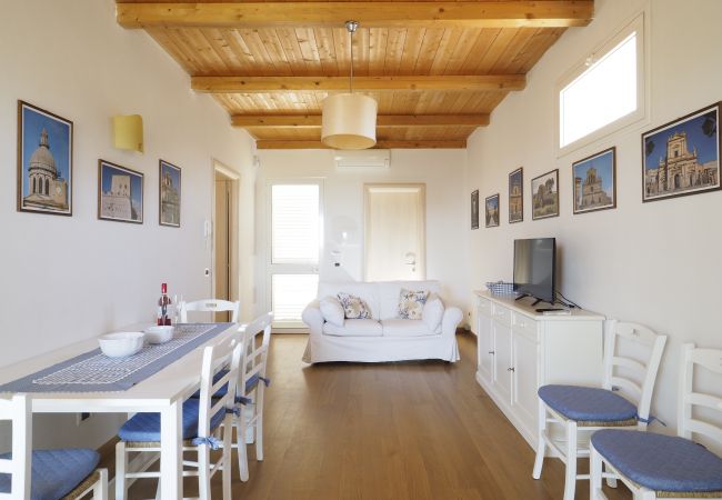 Villa a Donnalucata - Splendida villa sulla spiaggia a Donnalucata, Sicily - 8 pax Villa a Donnalucata - Splendida villa sulla spiaggia a Donnalucata, Sicily - 8 pax