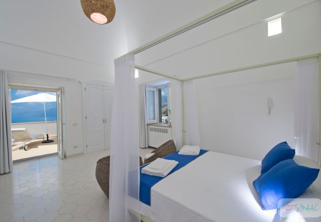 Villa a Praiano - Villa Imperati - Splendida villa con piscina privata vista mare Villa a Praiano - Villa Imperati - Splendida villa con piscina privata vista mare