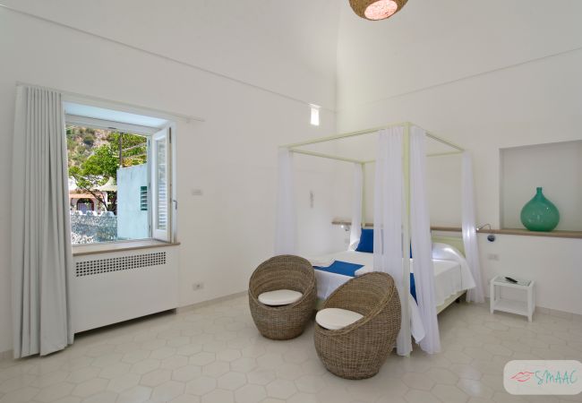 Villa a Praiano - Villa Imperati - Splendida villa con piscina privata vista mare Villa a Praiano - Villa Imperati - Splendida villa con piscina privata vista mare