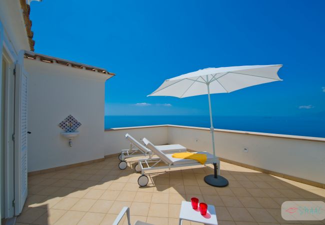 Villa a Praiano - Villa Imperati - Splendida villa con piscina privata vista mare Villa a Praiano - Villa Imperati - Splendida villa con piscina privata vista mare