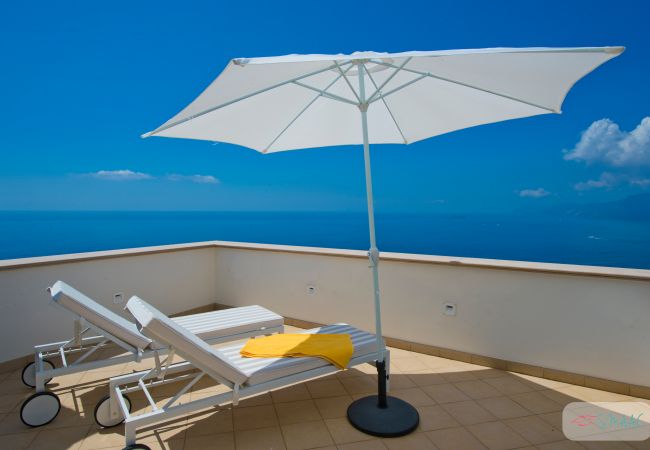Villa a Praiano - Villa Imperati - Splendida villa con piscina privata vista mare Villa a Praiano - Villa Imperati - Splendida villa con piscina privata vista mare
