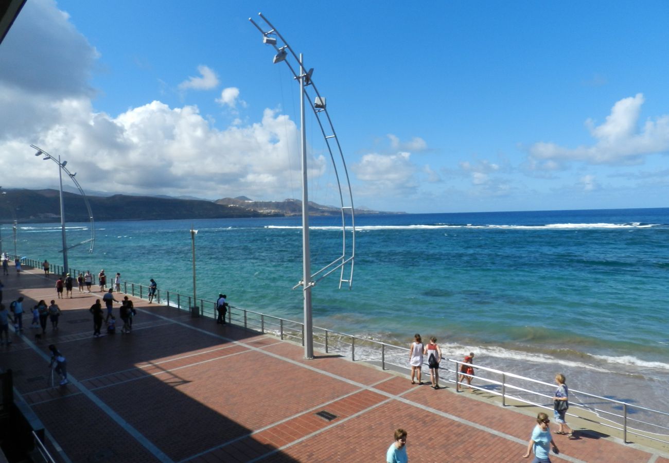 Casa a Las Palmas de Gran Canaria - Vista Dorada al mar balcón-Wifi By Canariasgetaway