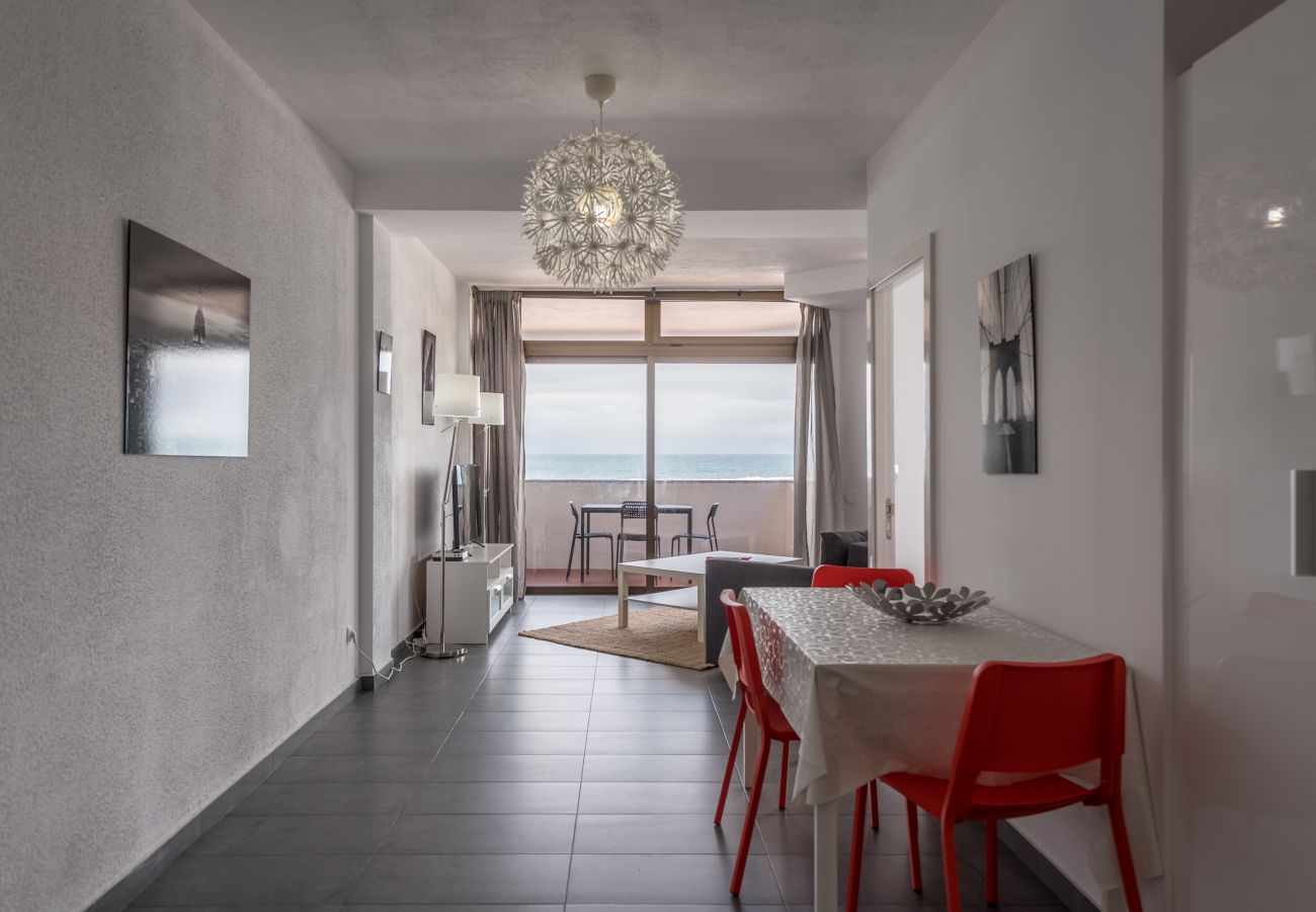 Casa a Las Palmas de Gran Canaria - Vista Dorada al mar balcón-Wifi By Canariasgetaway