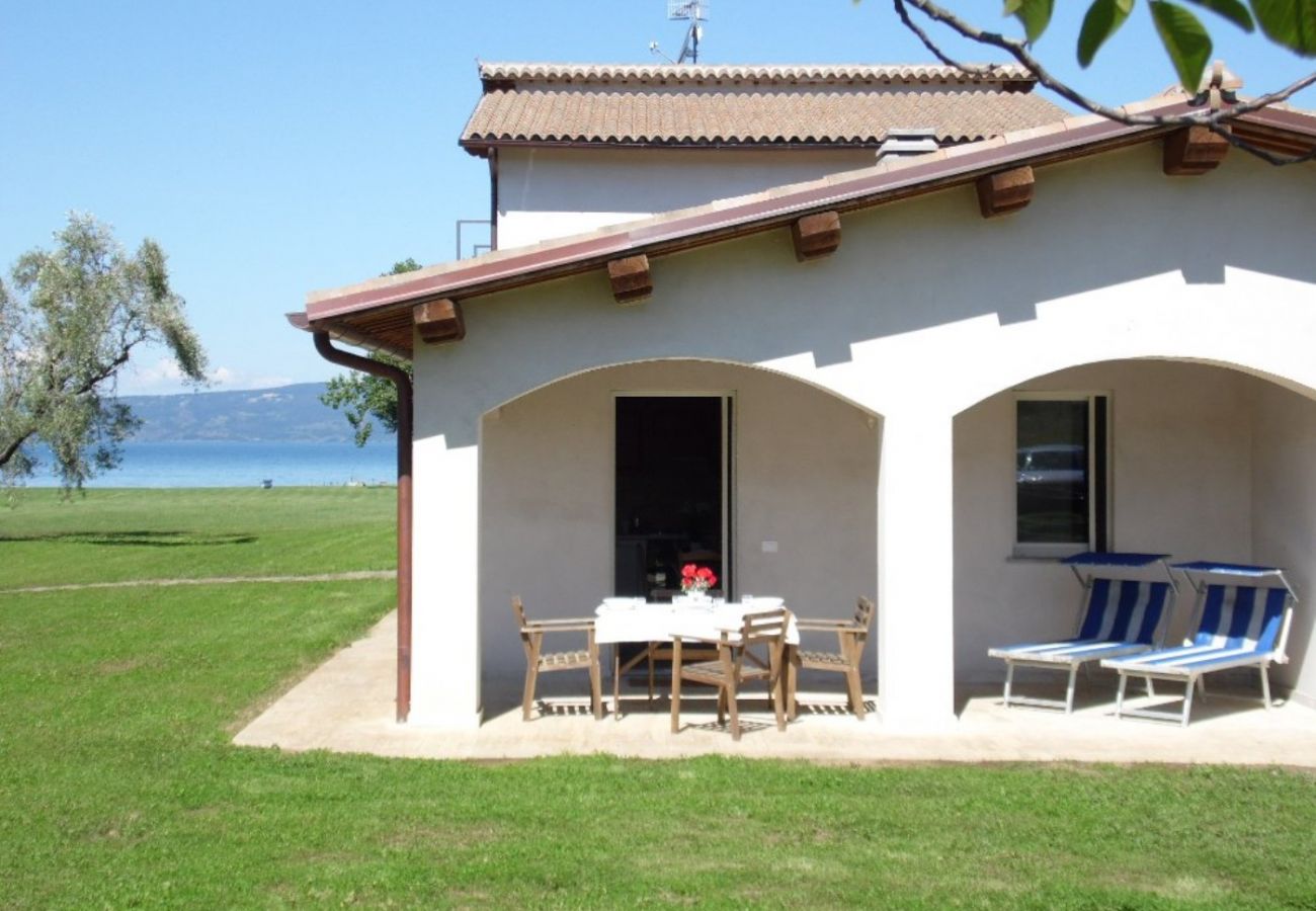 casa vacanze Losna direttamente sul lago di Bolsena