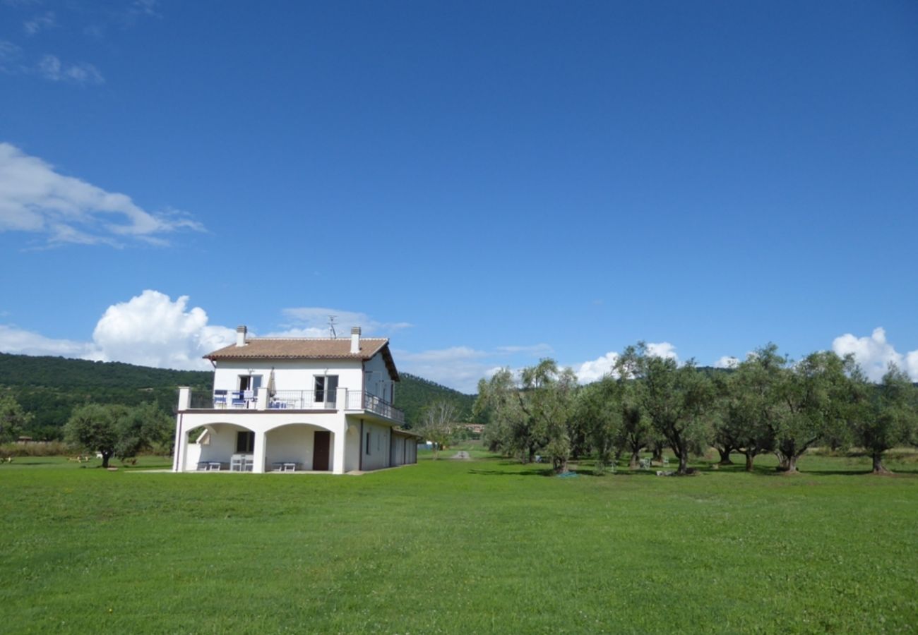 casa vacanze direttamente sul lago di Bolsena