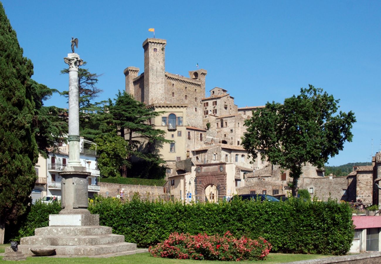 le tue vacanze nella bella città di Bolsena