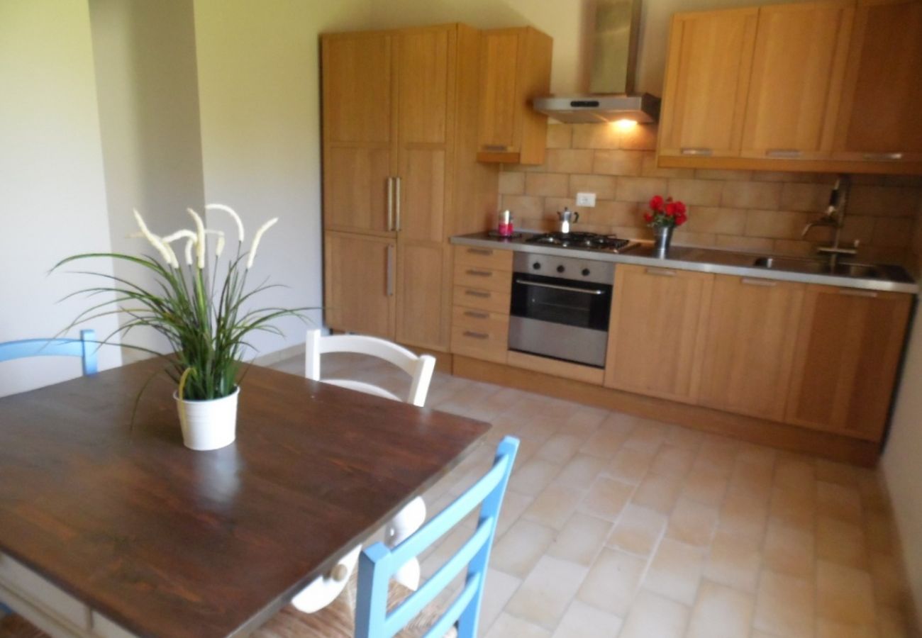 cucina nella casa vacanze Maris a Bolsena