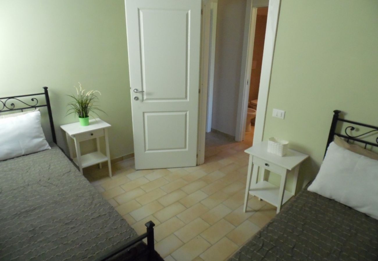 camera doppia in casa vacanze sul lago di Bolsena