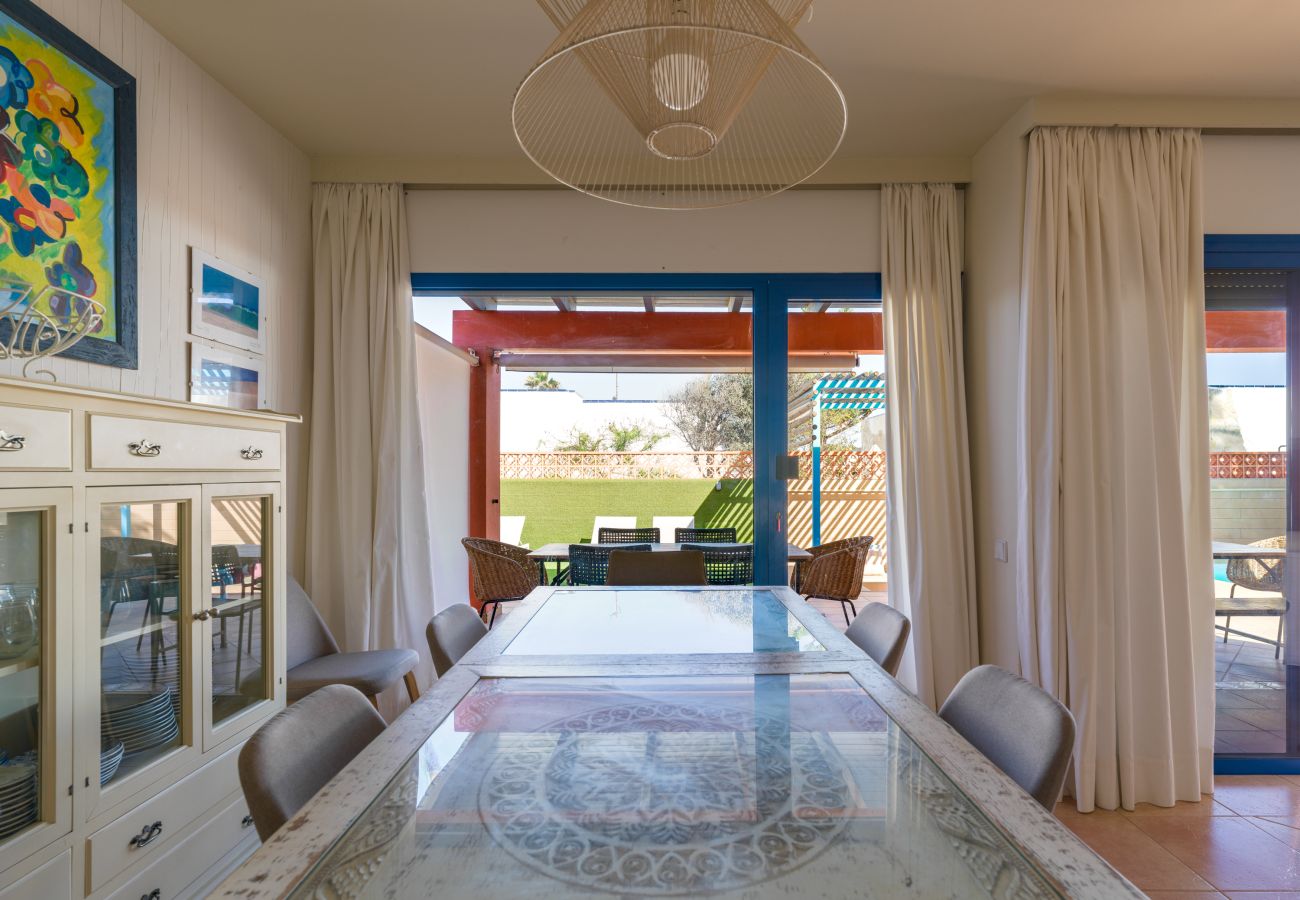 Villa a Corralejo - Long Beach with pool By CanariasGetaway 