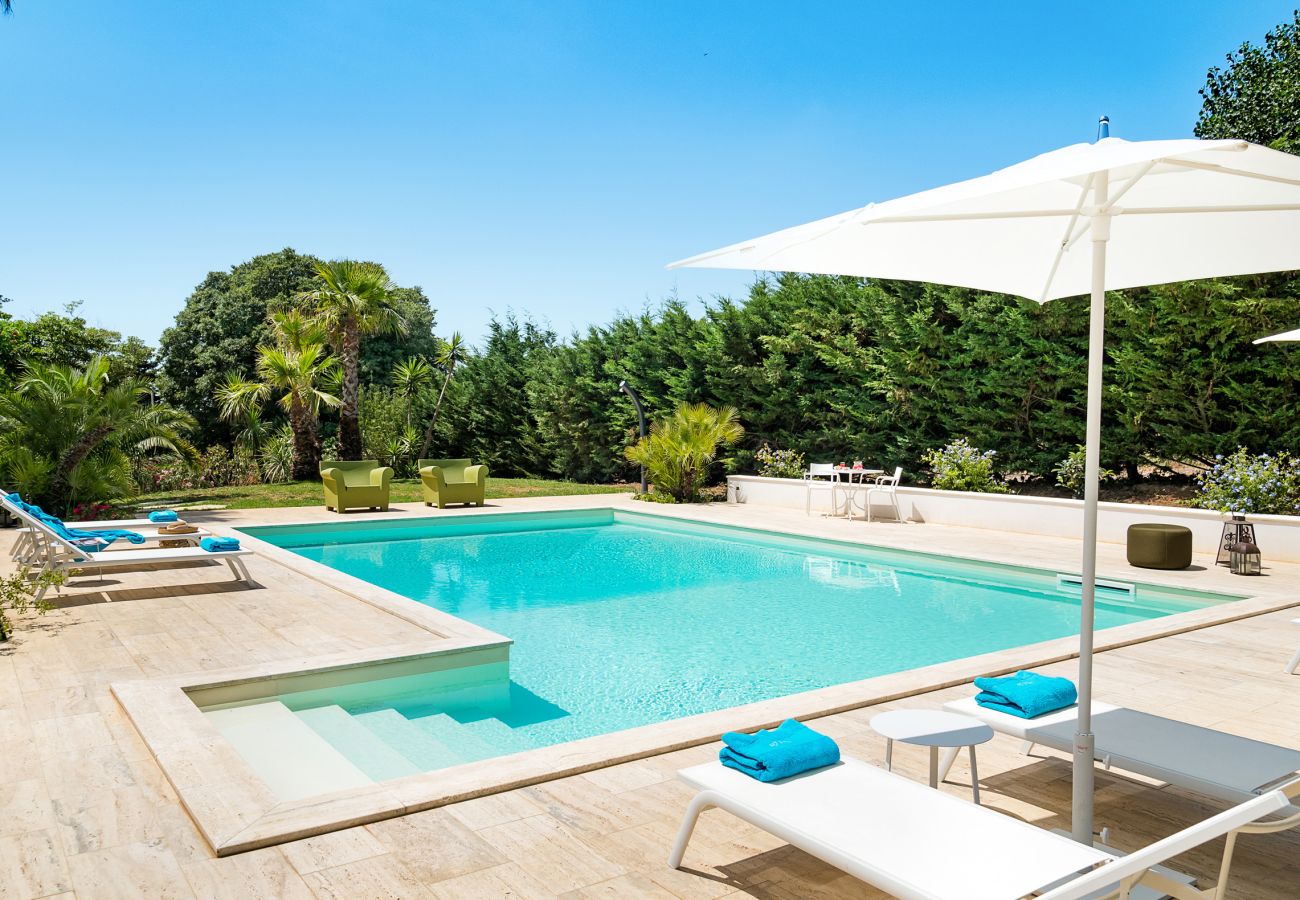 Villa a Salemi - Bella villa con piscina nei dintorni di Trapani - 10 pax