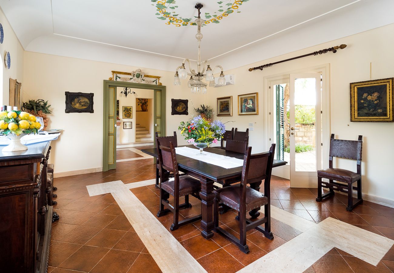 Villa a Salemi - Bella villa con piscina nei dintorni di Trapani - 10 pax