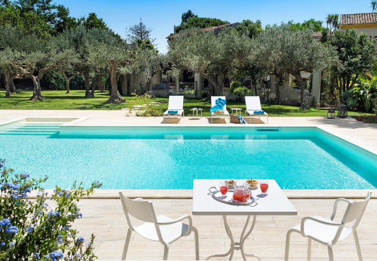 Villa a Salemi - Bella villa con piscina nei dintorni di Trapani - 10 pax
