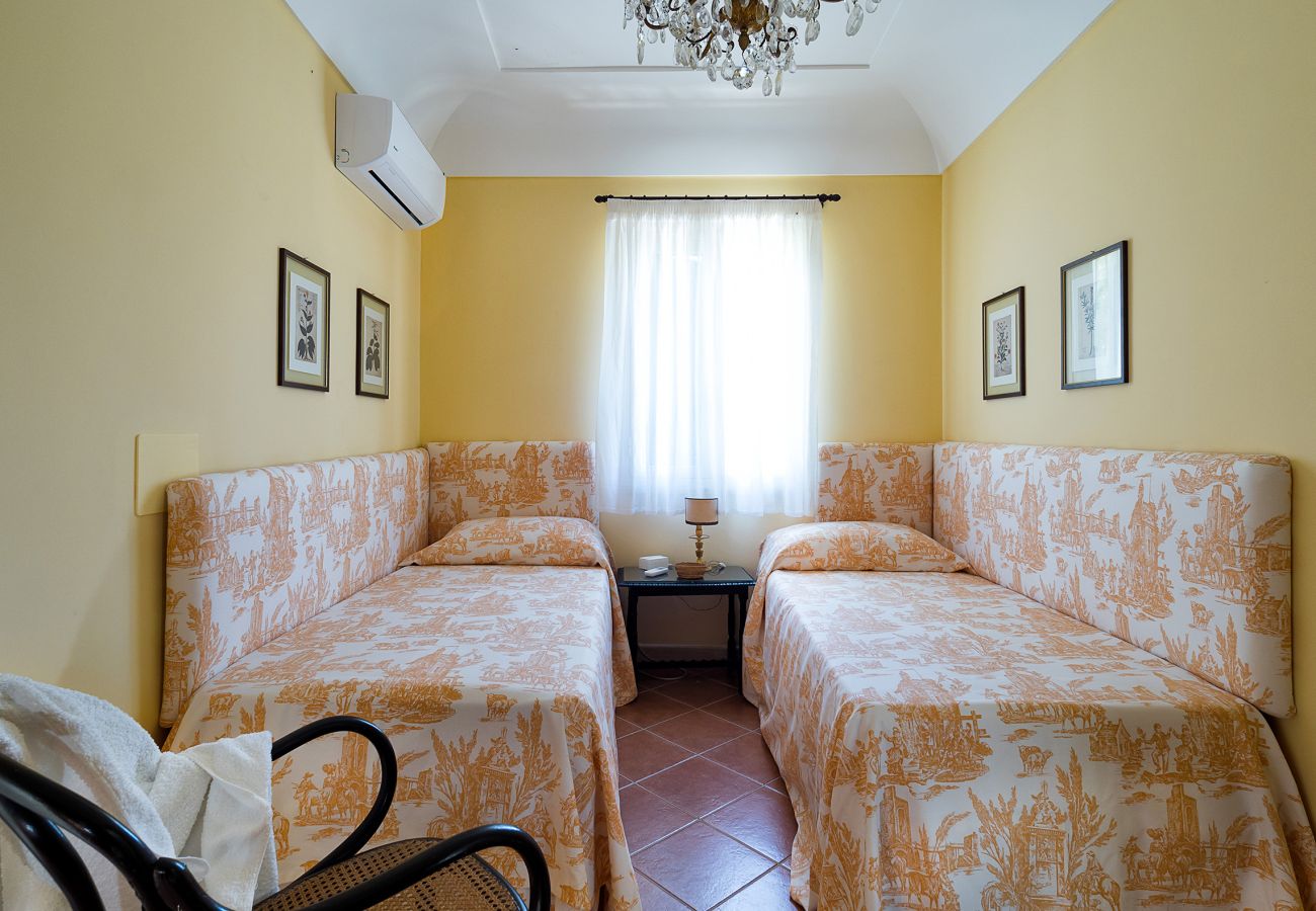 Villa a Salemi - Bella villa con piscina nei dintorni di Trapani - 10 pax