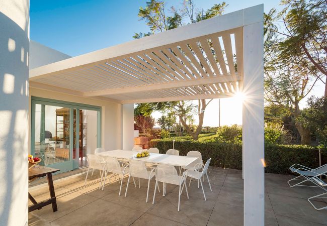Villa a Paceco - Villa con piscina, 450 metri dal mare, vicino Trapani, Sicilia - 14 pax Villa a Paceco - Villa con piscina, 450 metri dal mare, vicino Trapani, Sicilia - 14 pax