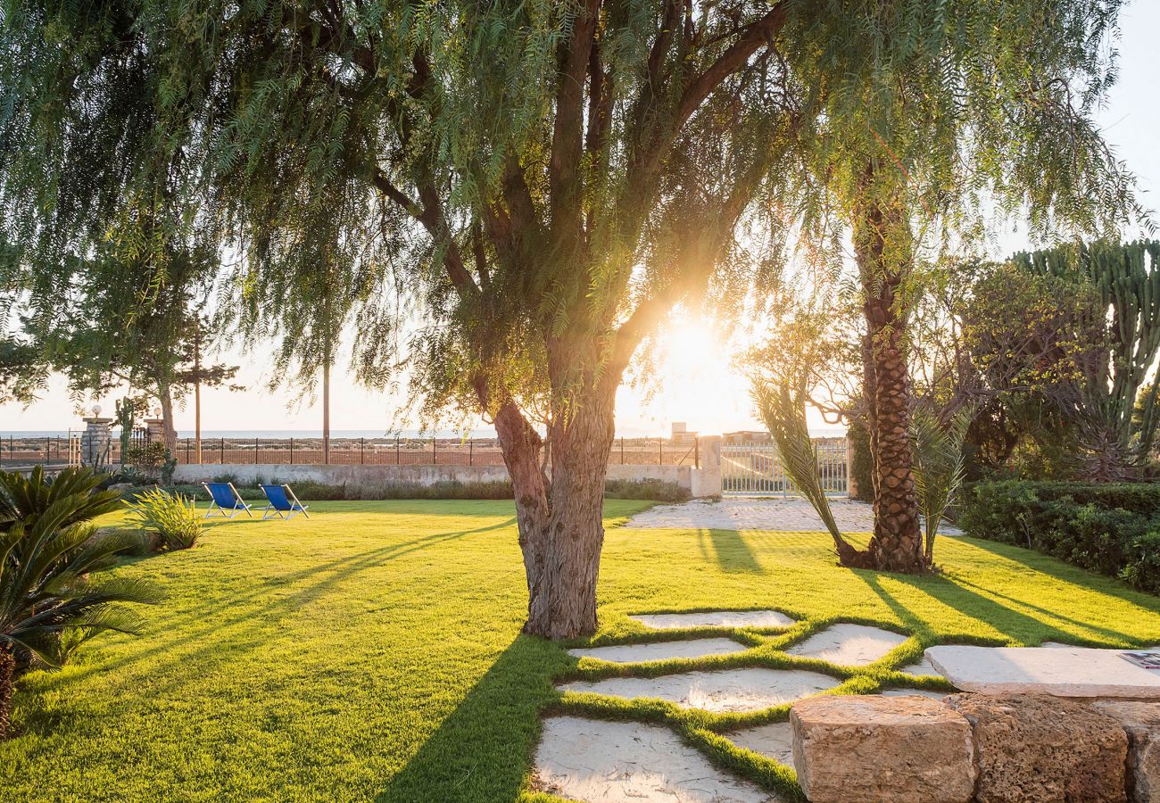 Villa a Paceco - Villa con piscina, 450 metri dal mare, vicino Trapani, Sicilia - 14 pax