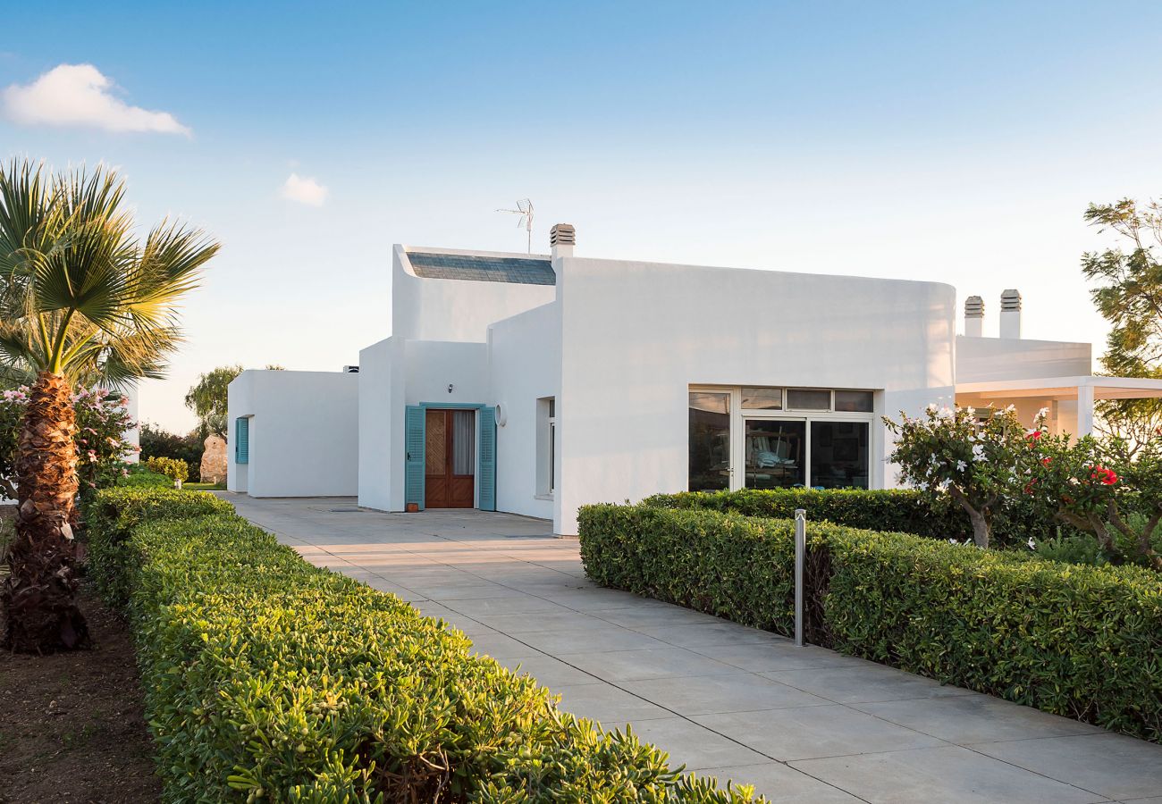 Villa a Paceco - Villa con piscina, 450 metri dal mare, vicino Trapani, Sicilia - 14 pax