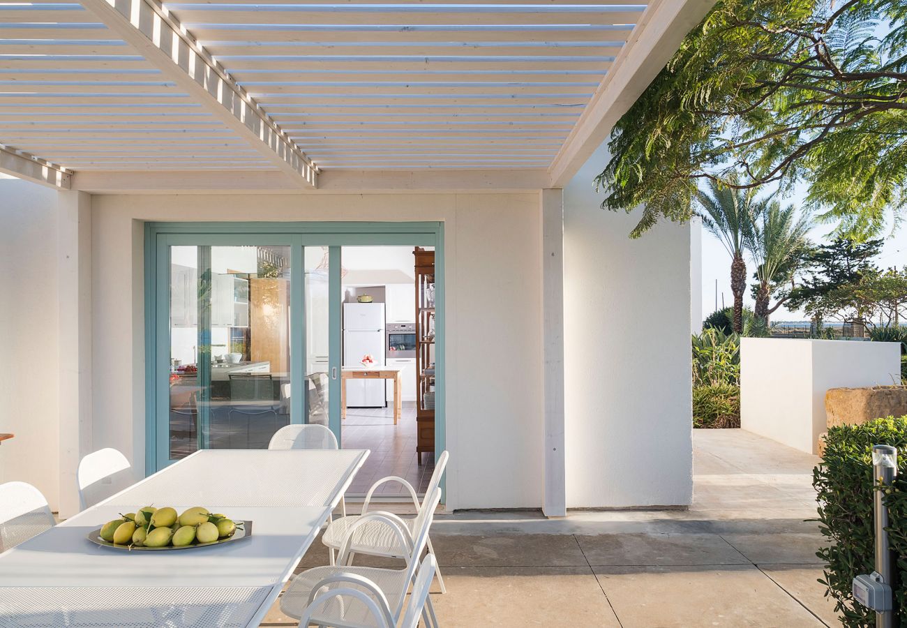 Villa a Paceco - Villa con piscina, 450 metri dal mare, vicino Trapani, Sicilia - 14 pax