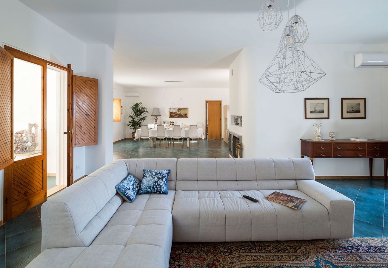 Villa a Paceco - Villa con piscina, 450 metri dal mare, vicino Trapani, Sicilia - 14 pax