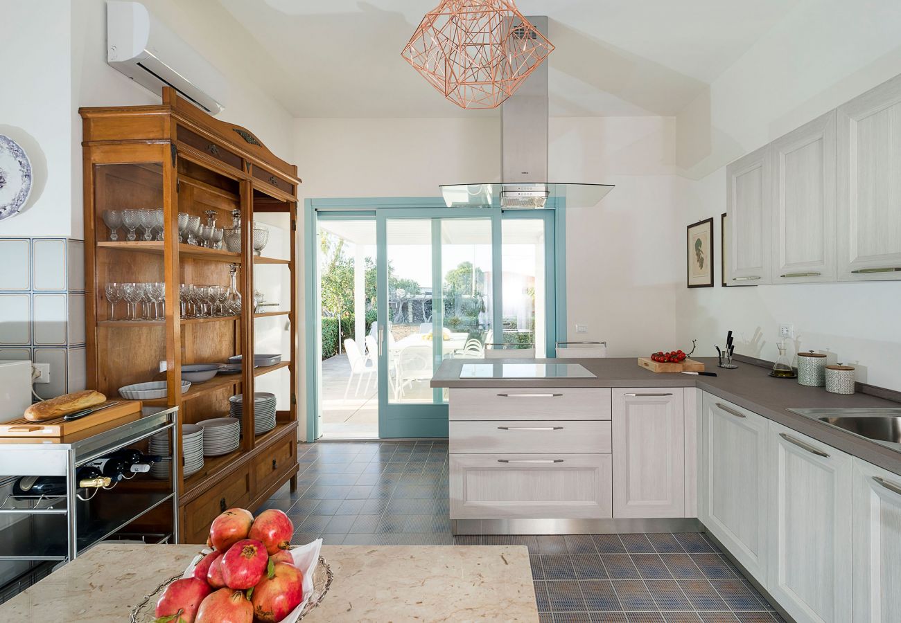 Villa a Paceco - Villa con piscina, 450 metri dal mare, vicino Trapani, Sicilia - 14 pax