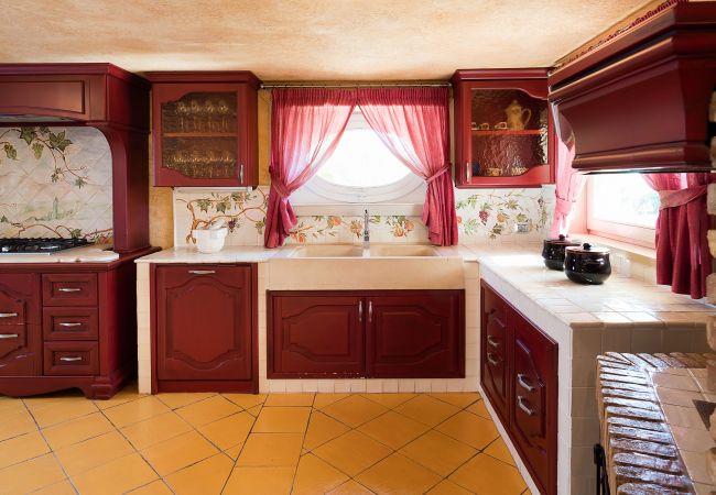 Villa a Scicli - Villa con piscina, wellness, 1,5 km dal mare, Donnalucata, Scicli - 8pax Villa a Scicli - Villa con piscina, wellness, 1,5 km dal mare, Donnalucata, Scicli - 8pax