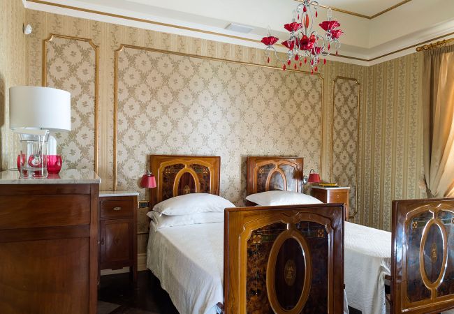 Villa a Scicli - Villa con piscina, wellness, 1,5 km dal mare, Donnalucata, Scicli - 8pax Villa a Scicli - Villa con piscina, wellness, 1,5 km dal mare, Donnalucata, Scicli - 8pax