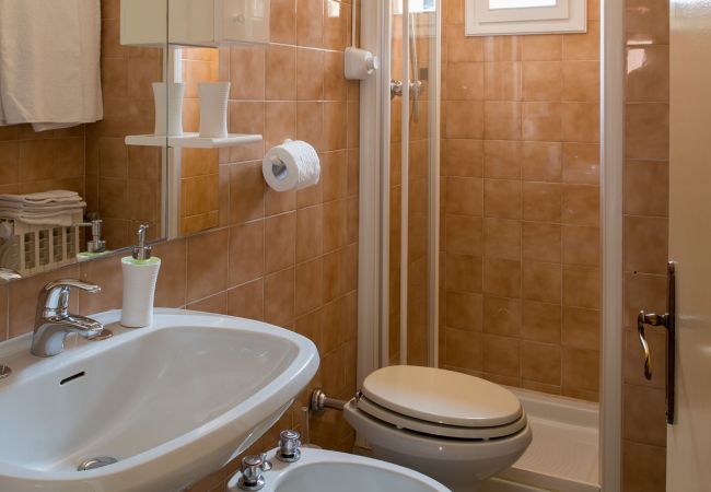 Appartamento a Venezia - Appartamento con terrazza privata in S.Polo, cuore di Venezia - R.Terrazza Appartamento a Venezia - Appartamento con terrazza privata in S.Polo, cuore di Venezia - R.Terrazza