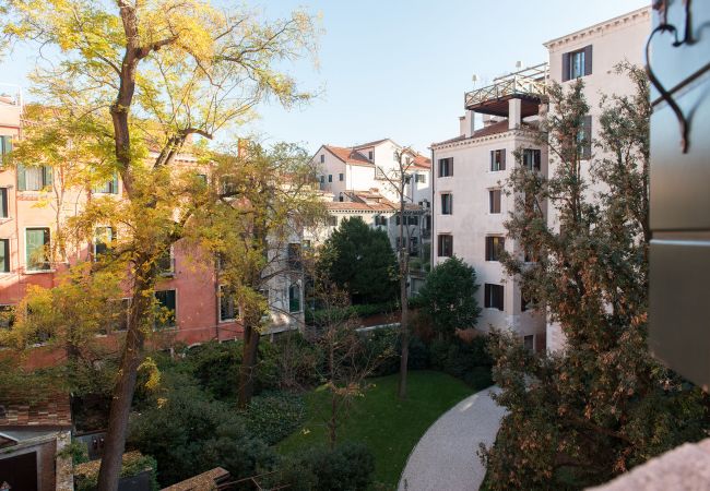 Appartamento a Venezia - Appartamento con terrazza privata in S.Polo, cuore di Venezia - R.Terrazza