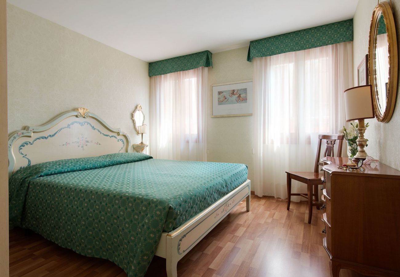 Appartamento a Venezia - Appartamento con terrazza privata in S.Polo, cuore di Venezia - R.Terrazza