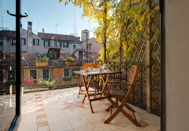  a Santa Croce - Raffinato appartamento con terrazza privata in S.Croce, Venezia - Terrazza