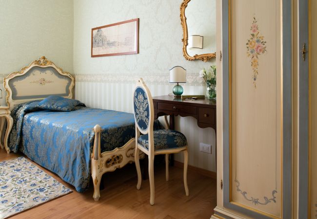 Appartamento a Venezia - Confortevole appartamento a San Polo, nel cuore di Venezia - Rialto Due Appartamento a Venezia - Confortevole appartamento a San Polo, nel cuore di Venezia - Rialto Due