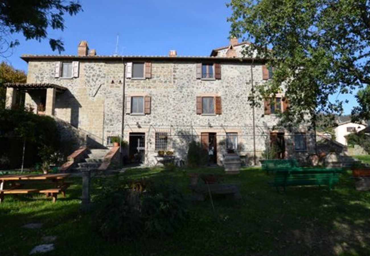 Appartamento a Bolsena - Casa Vecchia - con Piscina salata