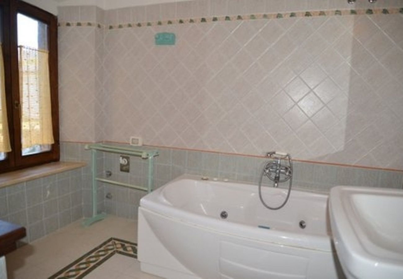 Appartamento a Bolsena - Casa Vecchia - con Piscina salata