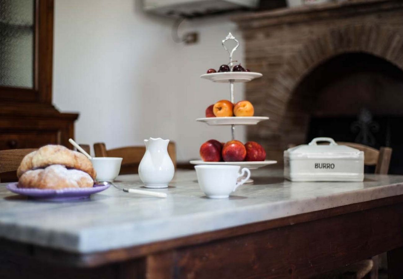 Appartamento a Bolsena - Casa Vecchia - con Piscina salata