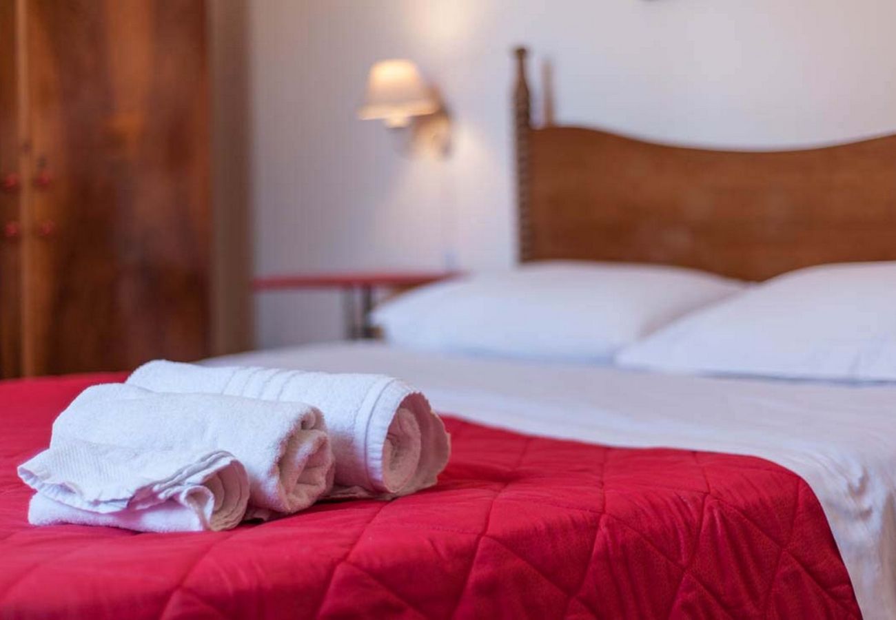 Appartamento a Bolsena - Casa Vecchia - con Piscina salata